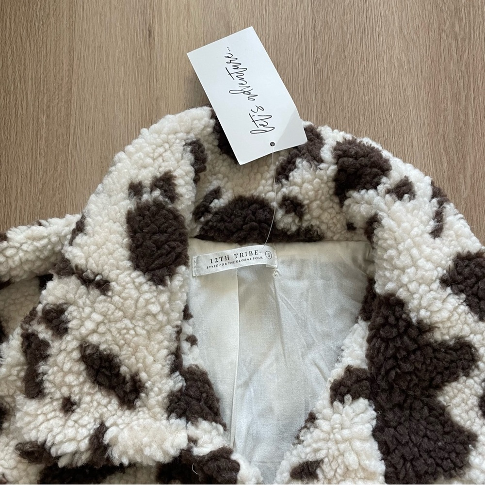 NWT 12th Tribe Belle Cow Print Teddy Jacket size S - Picture 4 of 8